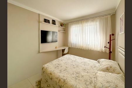 Apartamento para alugar com 79m², 2 quartos e 1 vagaQuarto 