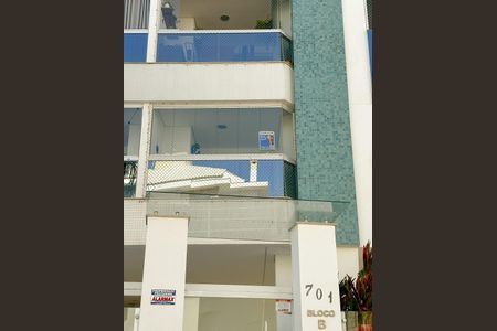 Apartamento para alugar com 79m², 2 quartos e 1 vagaPlaquinha