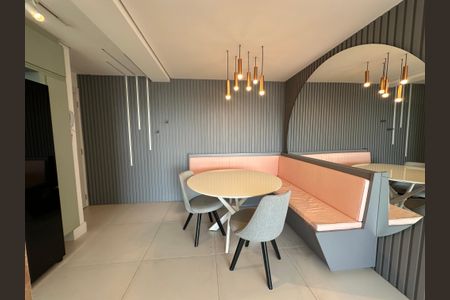 Apartamento para alugar com 89m², 2 quartos e 2 vagasSala