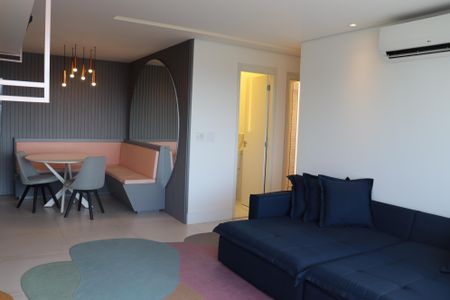 Sala de apartamento à venda com 2 quartos, 89m² em Empresarial 18 do Forte, Barueri