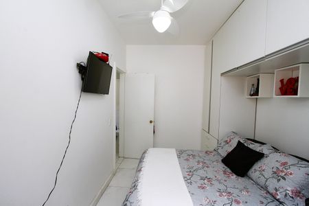 Apartamento à venda com 64m², 3 quartos e 1 vagaQuarto 2