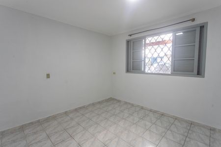Casa para alugar com 130m², 2 quartos e 2 vagas Casa para alugar com 130m², 2 quartos e 2 vagasQuarto 1