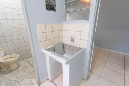 Casa para alugar com 130m², 2 quartos e 2 vagas Casa para alugar com 130m², 2 quartos e 2 vagasÁrea de serviço