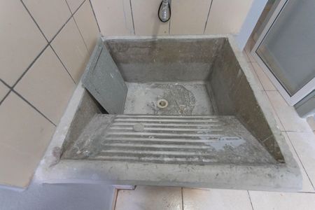 Casa para alugar com 130m², 2 quartos e 2 vagasÁrea de serviço 