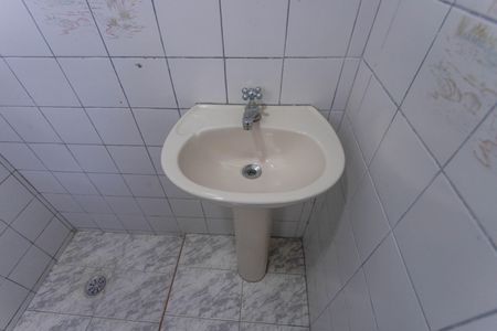 Casa para alugar com 130m², 2 quartos e 2 vagas Casa para alugar com 130m², 2 quartos e 2 vagasBanheiro 2