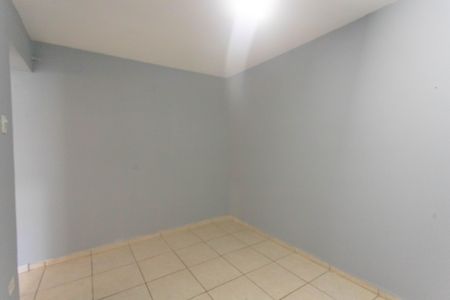 Casa para alugar com 130m², 2 quartos e 2 vagasQuarto 2