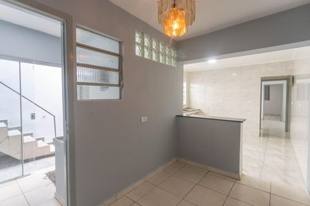 Casa para alugar com 130m², 2 quartos e 2 vagasCopa 