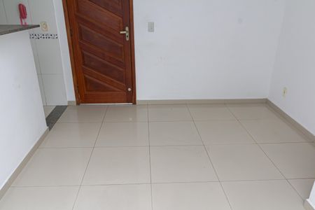 Apartamento para alugar com 45m², 2 quartos e 1 vagaSala