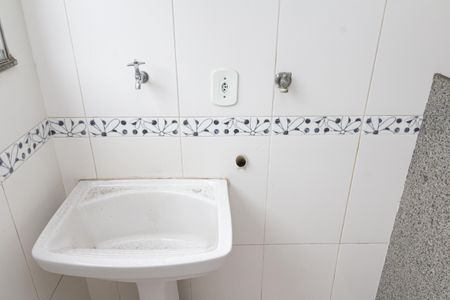 Apartamento para alugar com 45m², 2 quartos e 1 vagaÁrea de Serviço