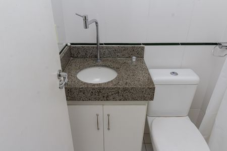 Apartamento para alugar com 45m², 2 quartos e 1 vagaBanheiro 2