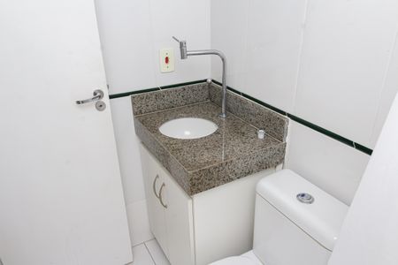 Apartamento para alugar com 45m², 2 quartos e 1 vagaBanheiro 2