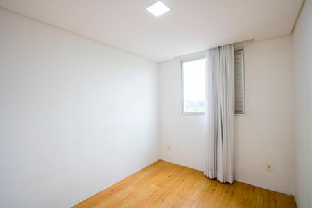 Quarto 2 de apartamento à venda com 2 quartos, 47m² em Vila Homero Thon, Santo André