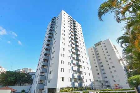 Apartamento à venda com 77m², 3 quartos e 1 vagaFachada