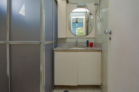 Apartamento à venda com 77m², 3 quartos e 1 vagaBanheiro social