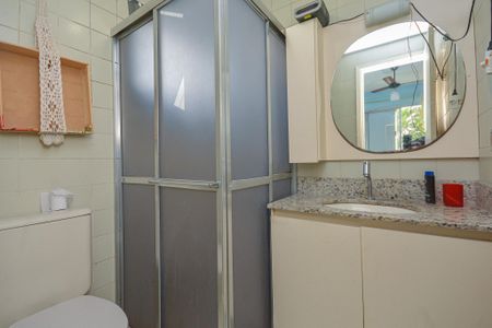 Apartamento à venda com 77m², 3 quartos e 1 vagaBanheiro social