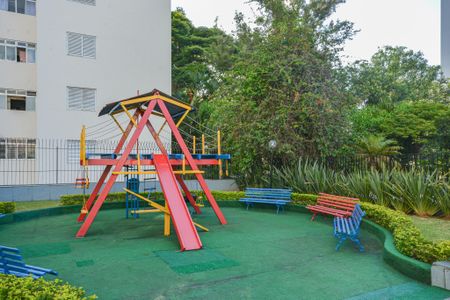 Apartamento à venda com 77m², 3 quartos e 1 vagaÁrea comum