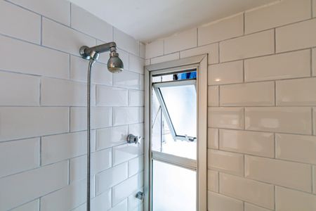 Apartamento à venda com 100m², 3 quartos e 1 vaga Apartamento à venda com 100m², 3 quartos e 1 vagaBanheiro social