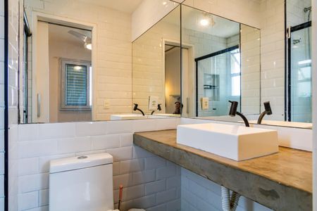 Apartamento à venda com 100m², 3 quartos e 1 vaga Apartamento à venda com 100m², 3 quartos e 1 vagaSuite - Banheiro