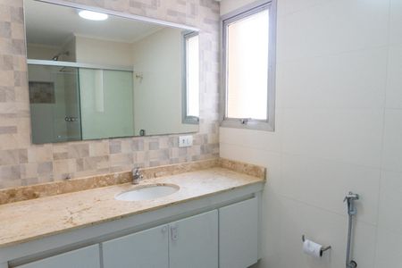 Apartamento para alugar com 119m², 3 quartos e 1 vagaBanheiro Social