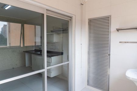 Apartamento para alugar com 119m², 3 quartos e 1 vagaLavanderia