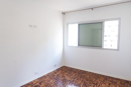 Apartamento para alugar com 119m², 3 quartos e 1 vagaSuite