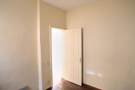 Casa à venda com 175m², 3 quartos e 2 vagasSuíte