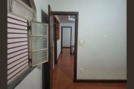 Apartamento para alugar com 175m², 3 quartos e 1 vagaQuarto