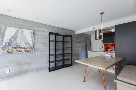 Apartamento à venda com 70m², 2 quartos e 1 vaga Apartamento à venda com 70m², 2 quartos e 1 vagaSala