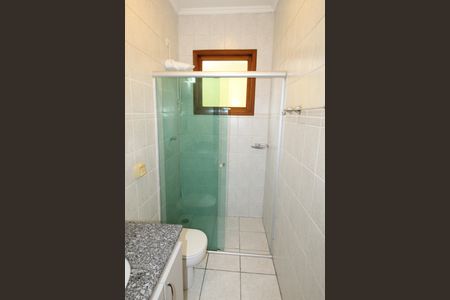 Casa de condomínio para alugar com 170m², 4 quartos e 2 vagasBanheiro