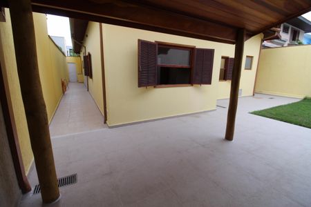 Casa de condomínio para alugar com 170m², 4 quartos e 2 vagasÁrea Externa