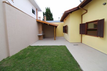 Casa de condomínio para alugar com 170m², 4 quartos e 2 vagasÁrea Externa