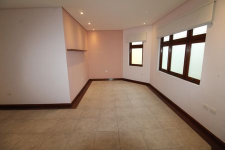 Sala de casa de condomínio para alugar com 4 quartos, 170m² em Urbanova, São José dos Campos