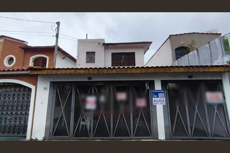 Casa para alugar com 144m², 3 quartos e 4 vagas Casa para alugar com 144m², 3 quartos e 4 vagasFachada + Plaquinha