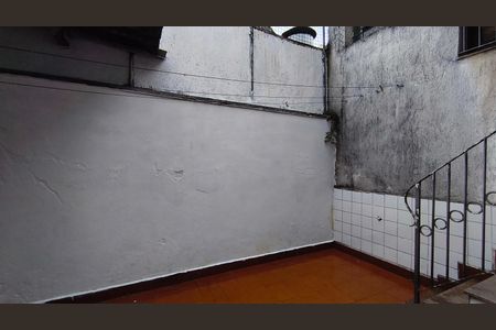 Casa para alugar com 144m², 3 quartos e 4 vagas Casa para alugar com 144m², 3 quartos e 4 vagasQuintal