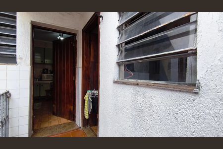 Casa para alugar com 144m², 3 quartos e 4 vagas Casa para alugar com 144m², 3 quartos e 4 vagasQuintal
