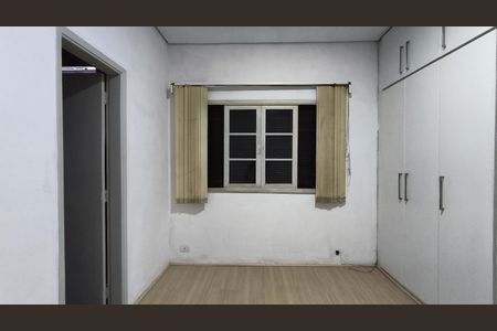 Casa para alugar com 144m², 3 quartos e 4 vagas Casa para alugar com 144m², 3 quartos e 4 vagasSuíte