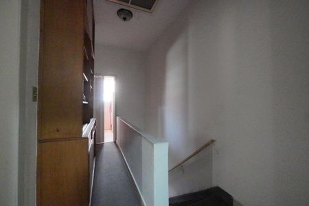 Casa para alugar com 144m², 3 quartos e 4 vagasCorredor