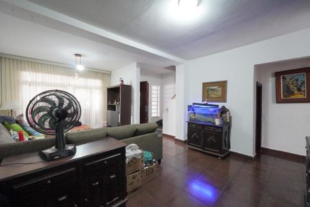 Sala de casa para alugar com 3 quartos, 144m² em Cambuci, São Paulo