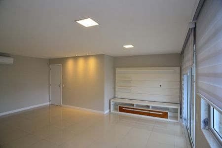 Sala de apartamento à venda com 3 quartos, 149m² em Barra da Tijuca, Rio de Janeiro