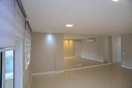 Apartamento à venda com 149m², 3 quartos e 3 vagasSala