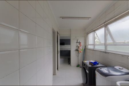 Apartamento à venda com 148m², 3 quartos e 1 vagaÁrea de Serviço