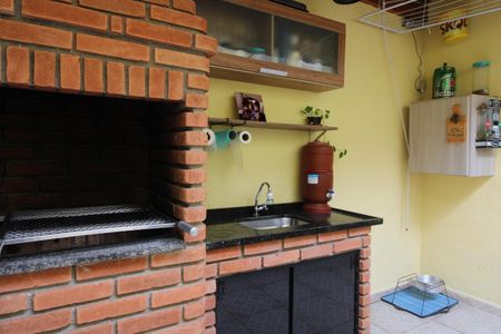 Casa à venda com 110m², 2 quartos e 2 vagasÁrea gourmet