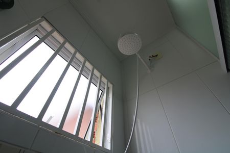 Casa à venda com 110m², 2 quartos e 2 vagasBanheiro Quarto 2