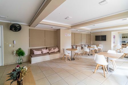 Apartamento à venda com 32m², 1 quarto e sem vaga Apartamento à venda com 32m², 1 quarto e sem vagaÁrea comum - Salão de festas