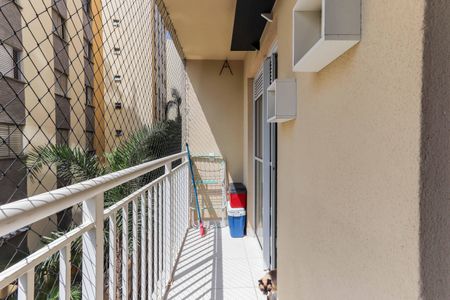 Apartamento à venda com 32m², 1 quarto e sem vaga Apartamento à venda com 32m², 1 quarto e sem vagaVaranda