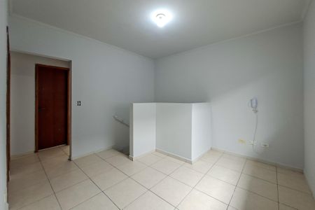 Sala de casa de condomínio para alugar com 2 quartos, 50m² em Parque das Americas, Praia Grande