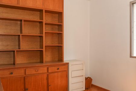 Apartamento à venda com 95m², 3 quartos e 2 vagasQuarto 2
