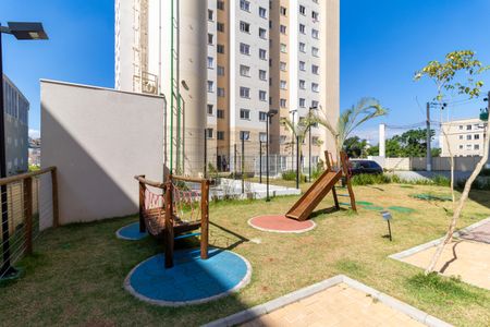 Apartamento para alugar com 32m², 2 quartos e sem vagaÁrea comum - Playground