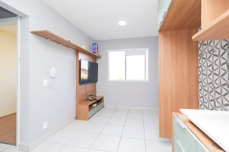 Sala/Cozinha de apartamento para alugar com 2 quartos, 32m² em Vila Nova Curuca, São Paulo