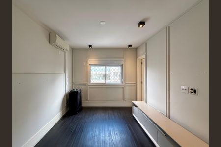 Apartamento à venda com 172m², 3 quartos e 3 vagasSuíte